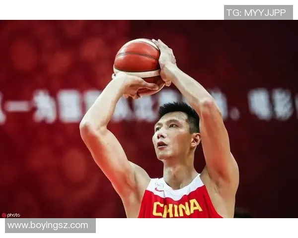 易建联：从篮球场上的传奇到生活中的榜样，探寻他的成长与坚持之路